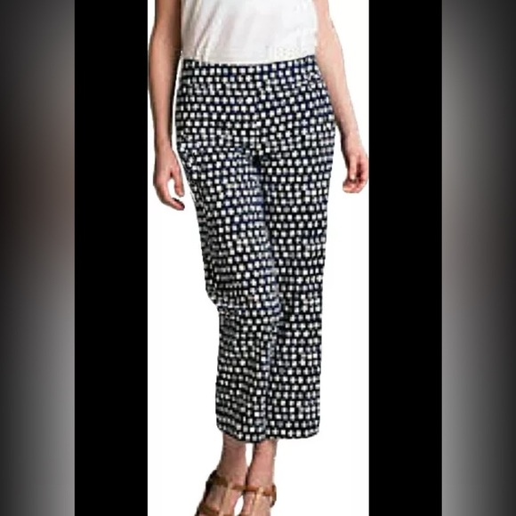 Lilly Pulitzer Palm Beach Fit navy blue with white lemon print cropped pants 2 - Picture 6 of 6
